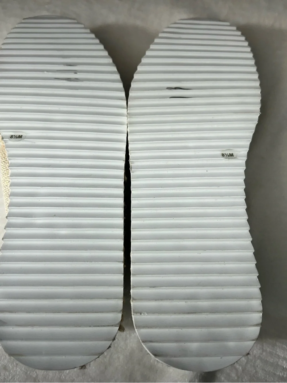 JLO Jennifer Lopez Lonlan Natural Beige Metallic Canvas LaceUp Sneakers Size 8.5 - Picture 11 of 14